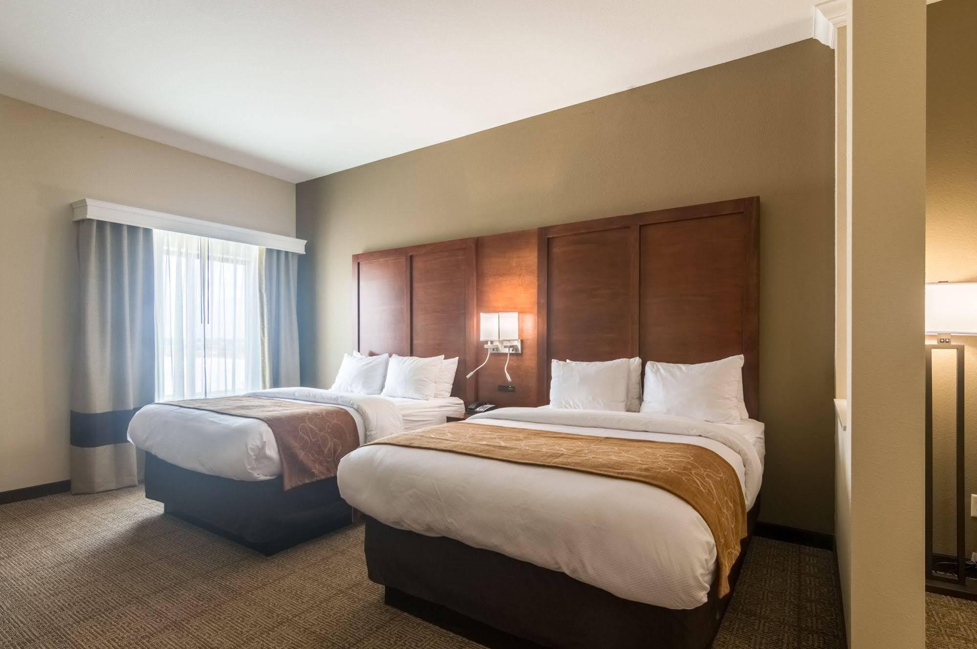 Comfort Suites Meridian And I-40 Oklahoma City Ngoại thất bức ảnh