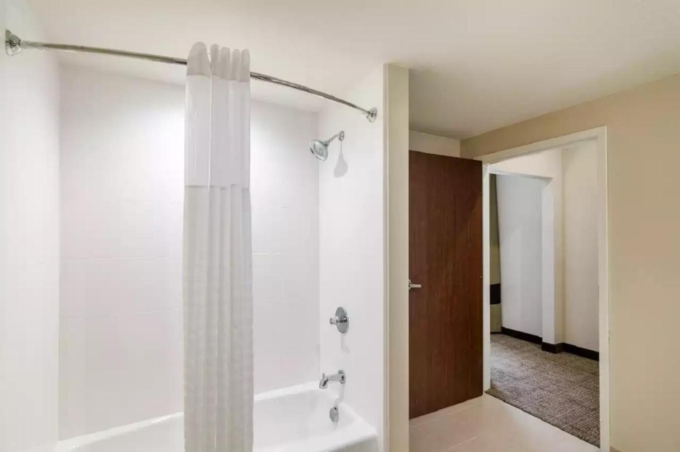 Comfort Suites Meridian And I-40 Oklahoma City Ngoại thất bức ảnh