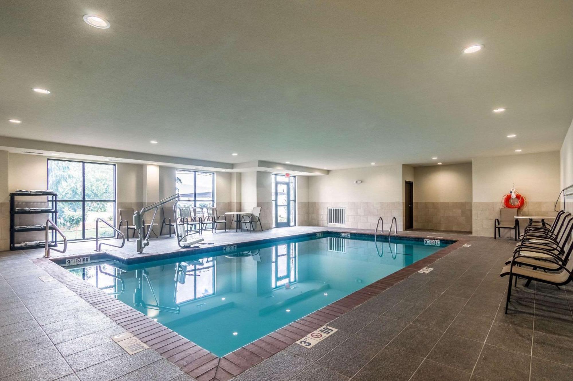 Comfort Suites Meridian And I-40 Oklahoma City Ngoại thất bức ảnh