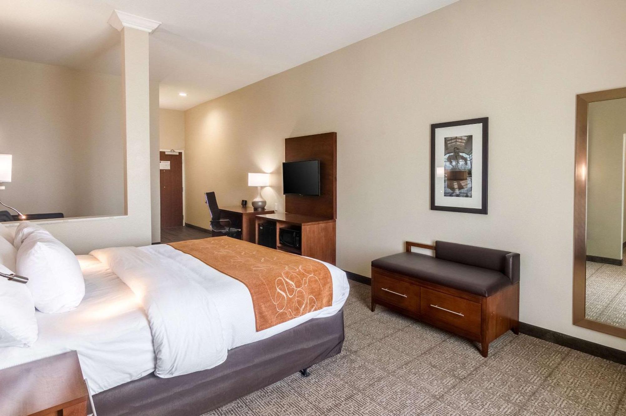 Comfort Suites Meridian And I-40 Oklahoma City Ngoại thất bức ảnh