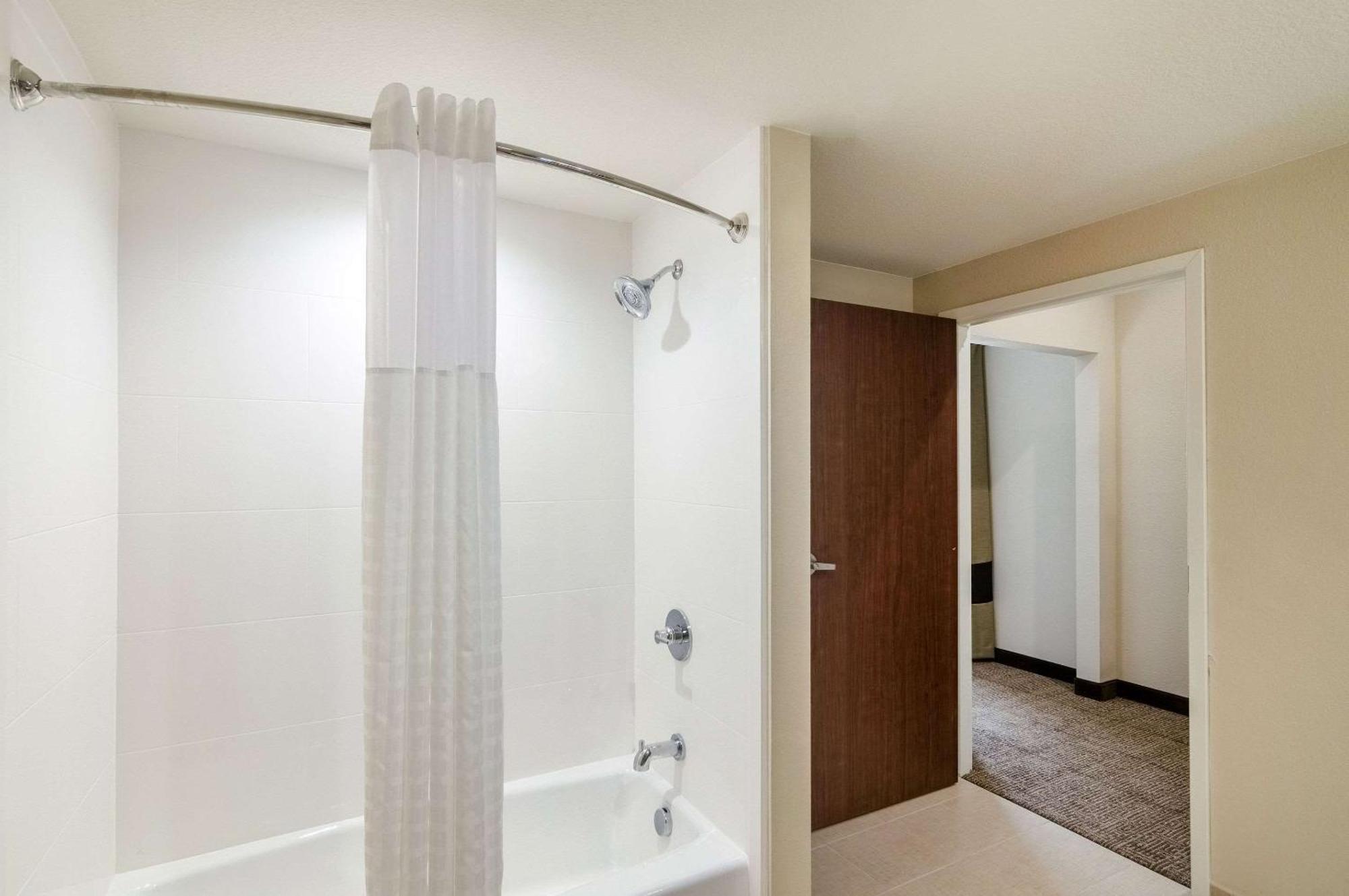 Comfort Suites Meridian And I-40 Oklahoma City Ngoại thất bức ảnh