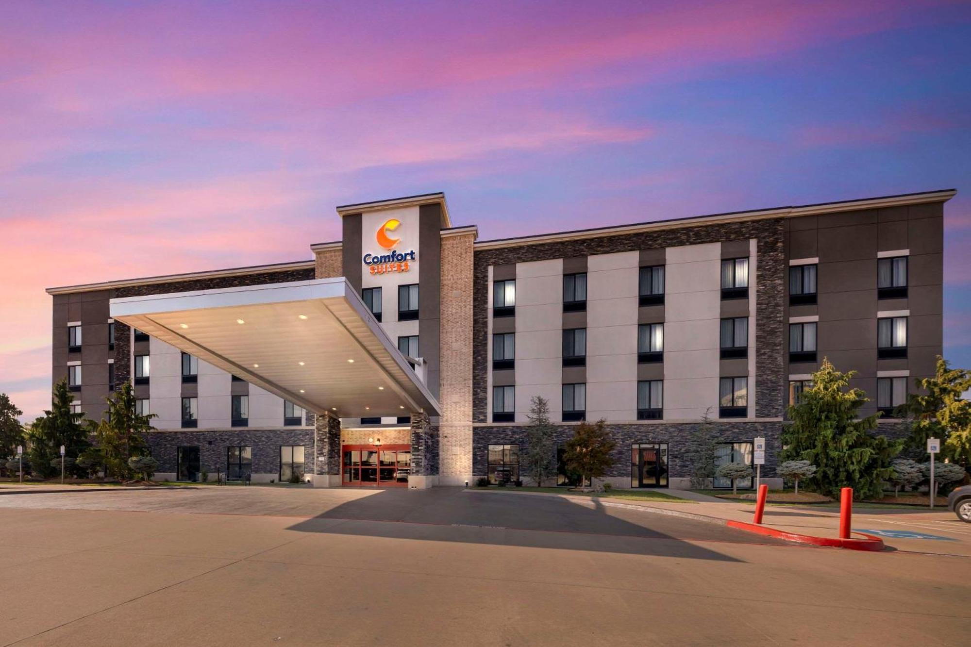 Comfort Suites Meridian And I-40 Oklahoma City Ngoại thất bức ảnh