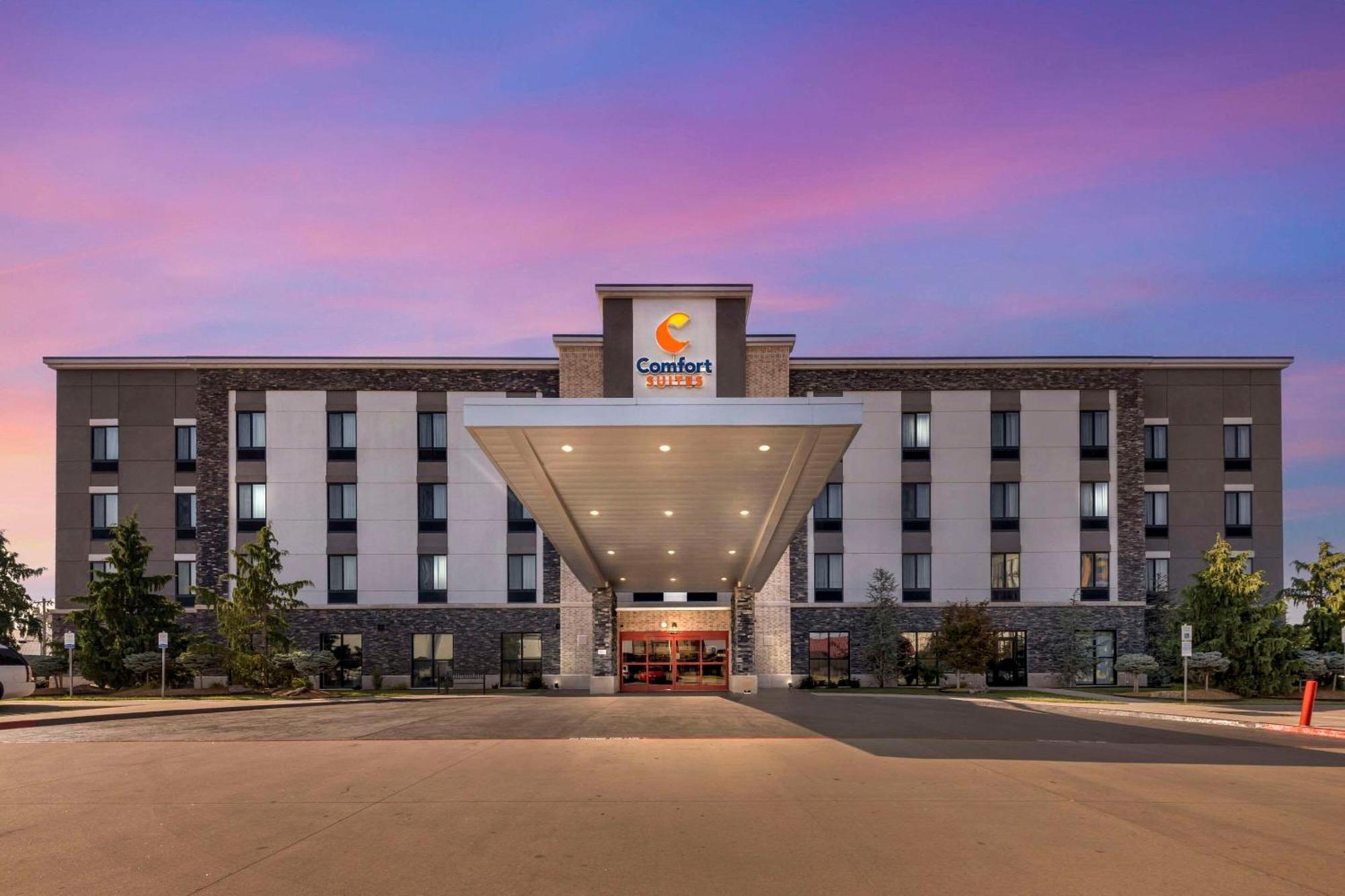 Comfort Suites Meridian And I-40 Oklahoma City Ngoại thất bức ảnh