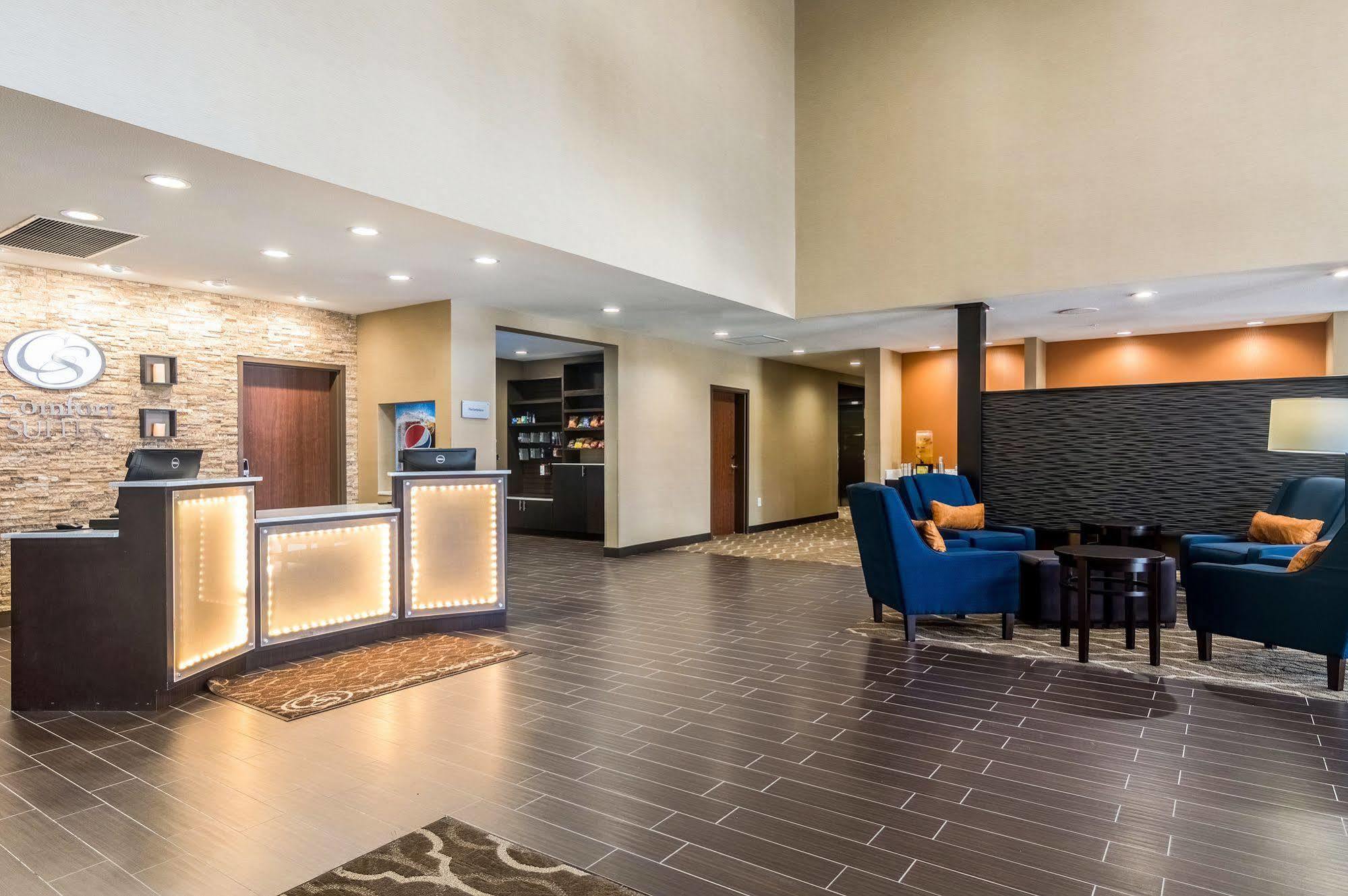 Comfort Suites Meridian And I-40 Oklahoma City Ngoại thất bức ảnh