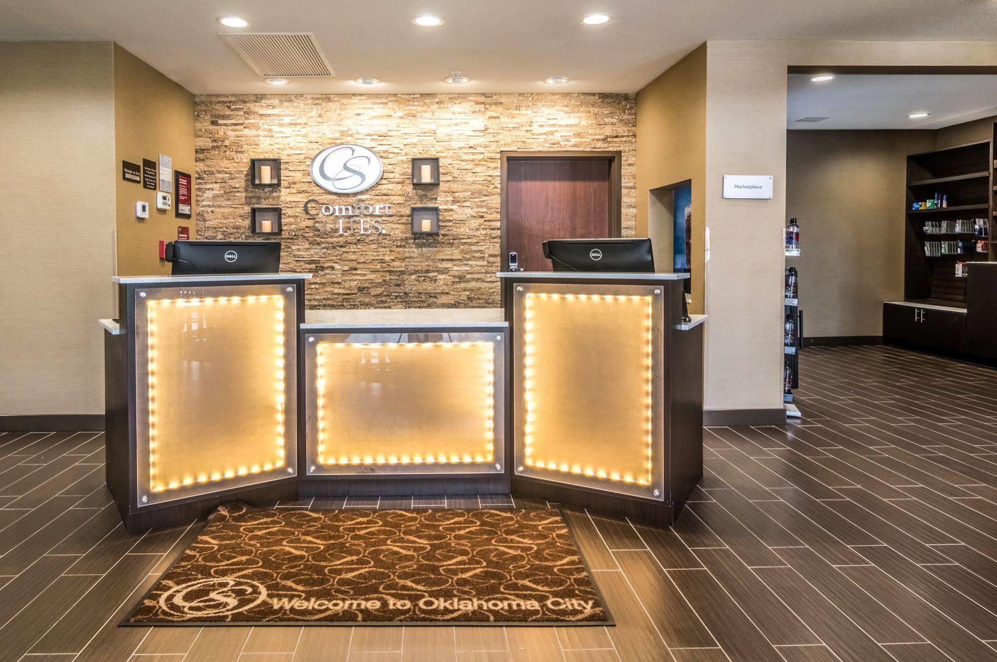Comfort Suites Meridian And I-40 Oklahoma City Ngoại thất bức ảnh