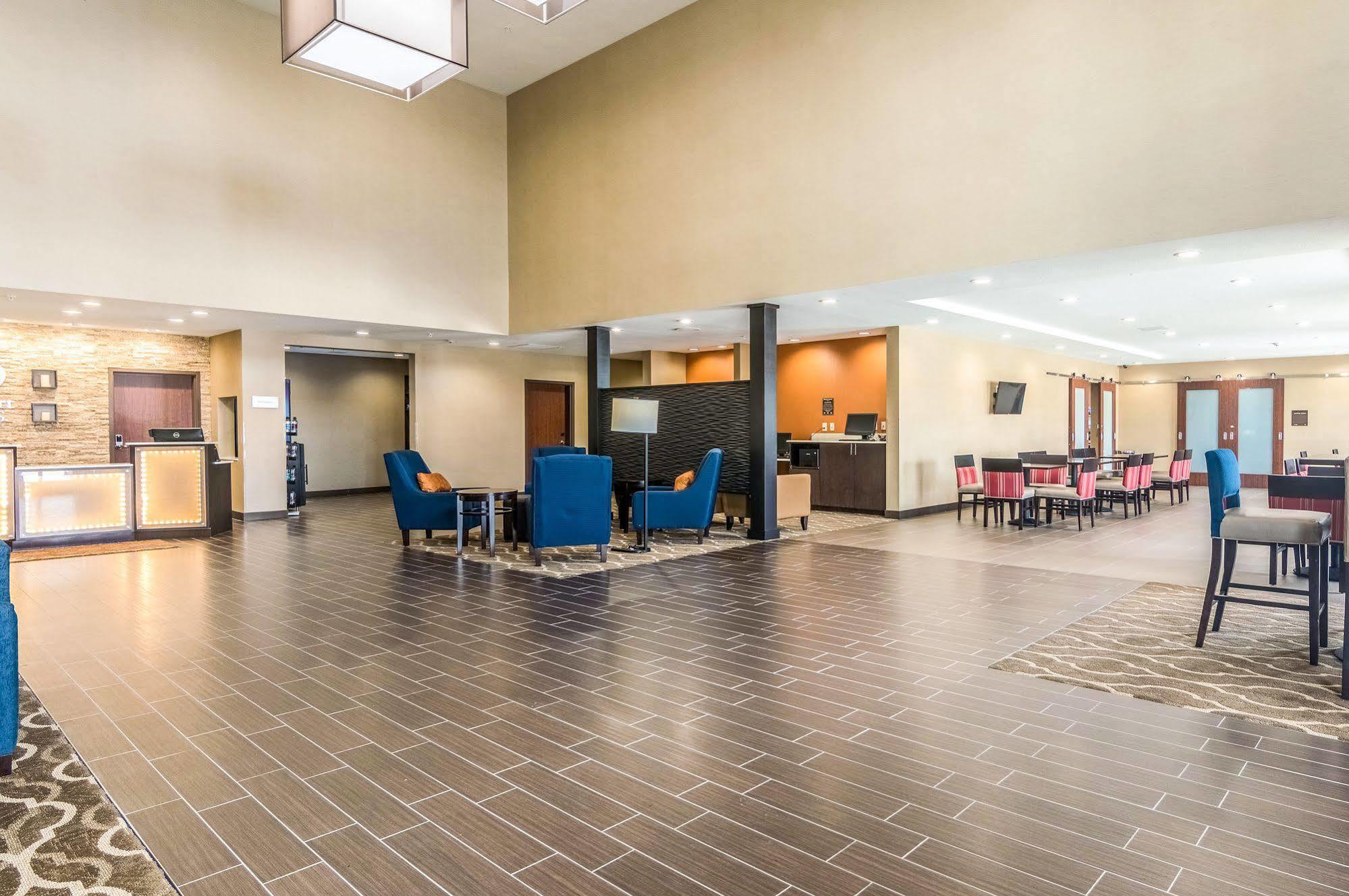 Comfort Suites Meridian And I-40 Oklahoma City Ngoại thất bức ảnh