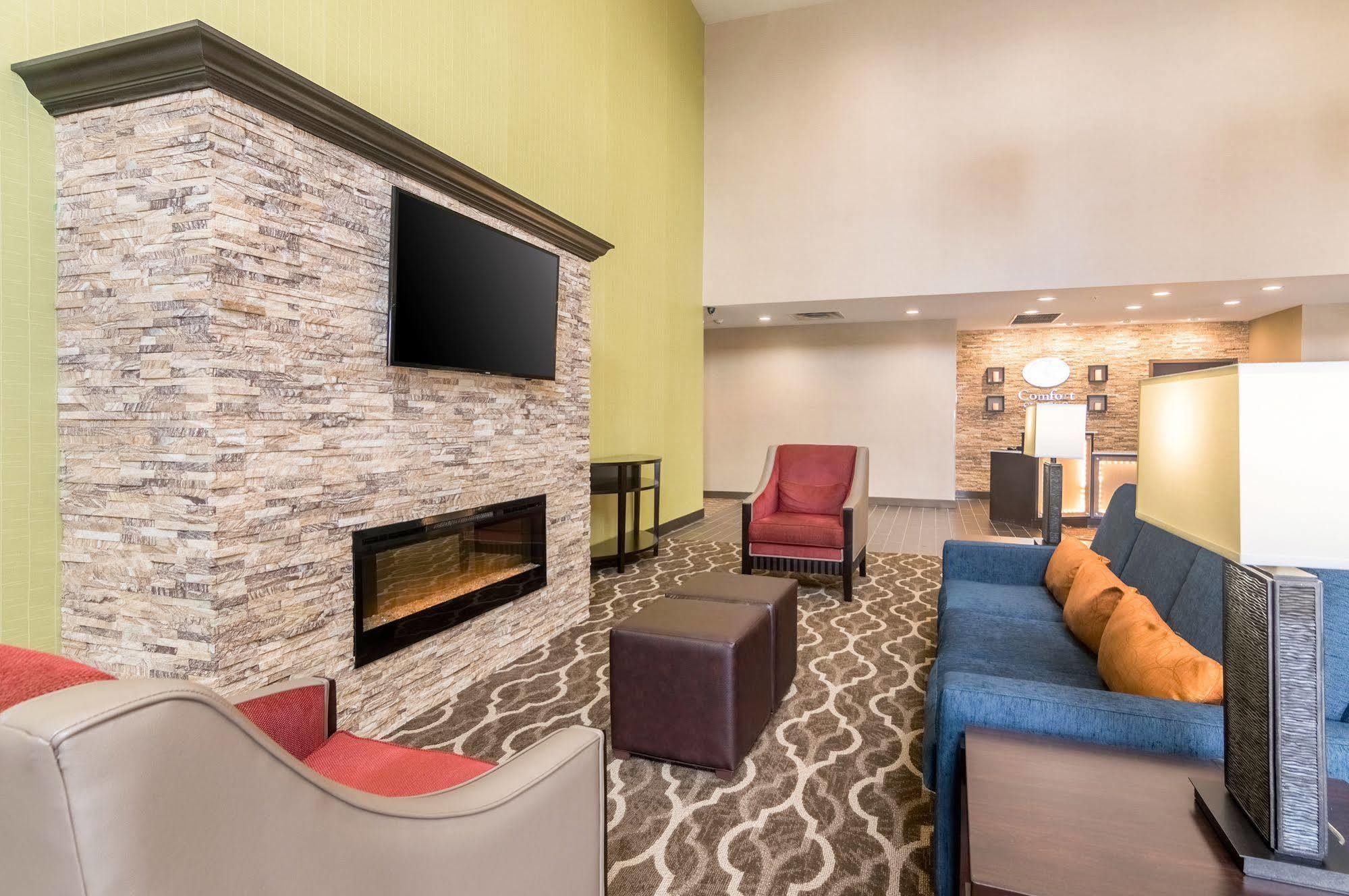 Comfort Suites Meridian And I-40 Oklahoma City Ngoại thất bức ảnh